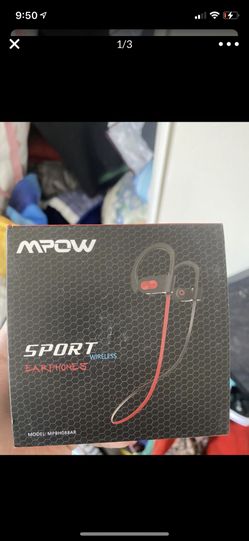 Sport wireless earbuds