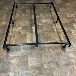 Bed/Mattress Frame 