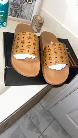 BRAND NEW MCM Sandals Men’s size 10