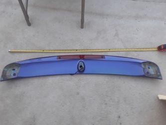 SPOILER W/ LED BREAK LIGHTS