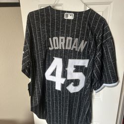 Jordan black and white pinstripe baseball jersey size xl