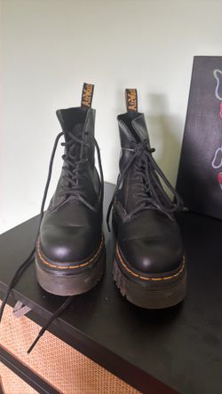 Doc martins shoes