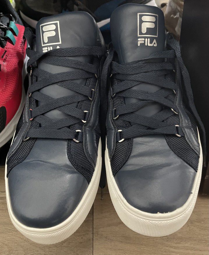 Fila Snikers In New Condition (Used Ones) Size 10 Man