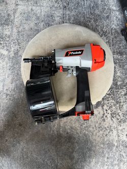 📌Paslode PS225C 2-1/2-in Pneumatic Siding Nailer)👉PRECIO FIRME NO MENOS👉$265 NEW NUEVO