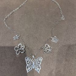 james avery buttertly necklace set of (7)