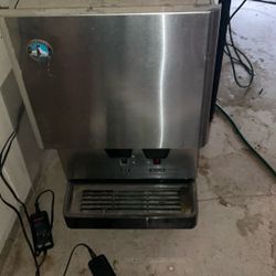 Hohizaki Water And Ice Machine