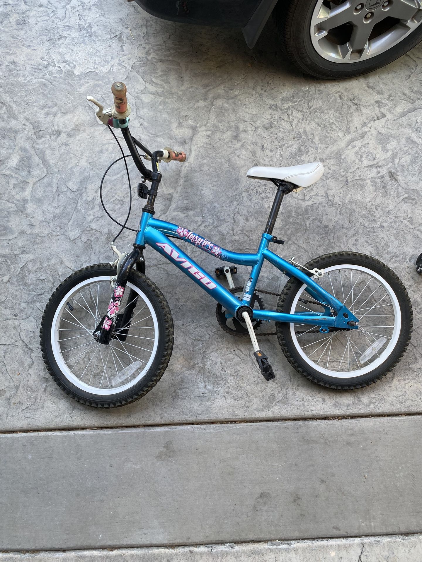 Free Little Kids Girls Bike With Training Wheels