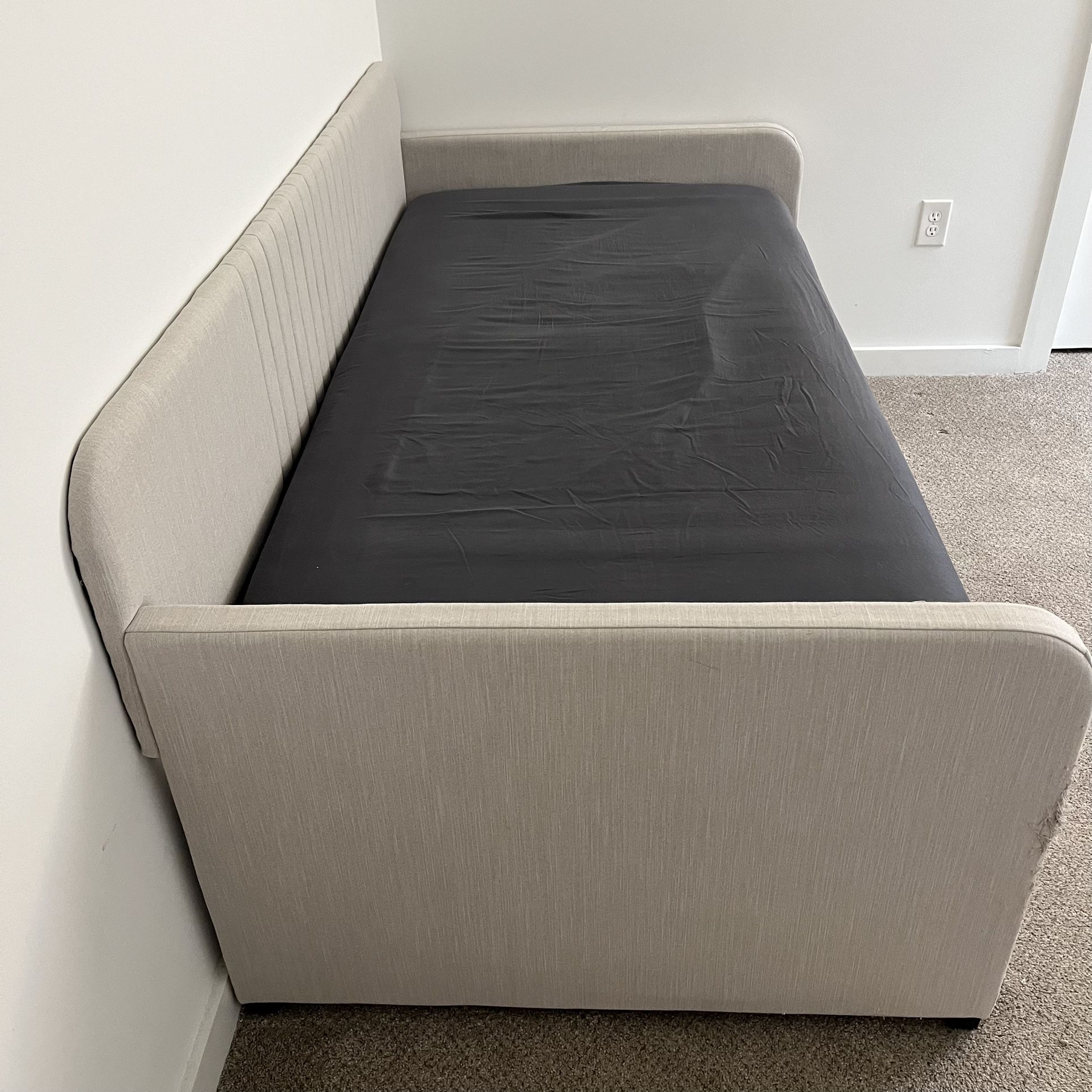 Twin Size Mattress Like New!