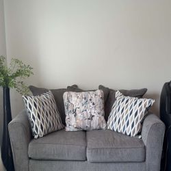 Sofa & Love Seat 