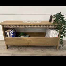 Beautiful Bench 🦋