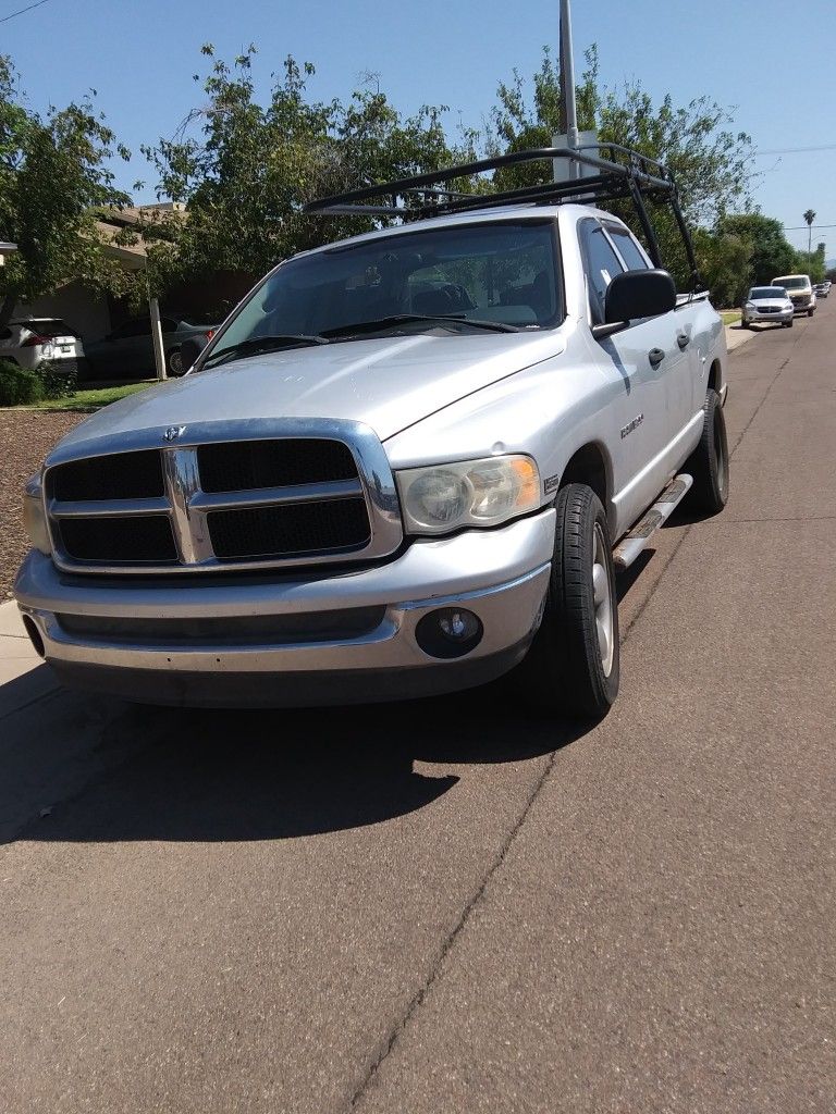 2005 Dodge Ram 1500 - 5.7L Hemi