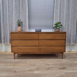 MCM 6 Drawer Lowboy by American of Martinsville