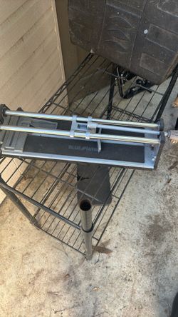 Tile cutter