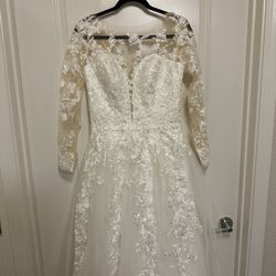 *NEW* Wedding Dress