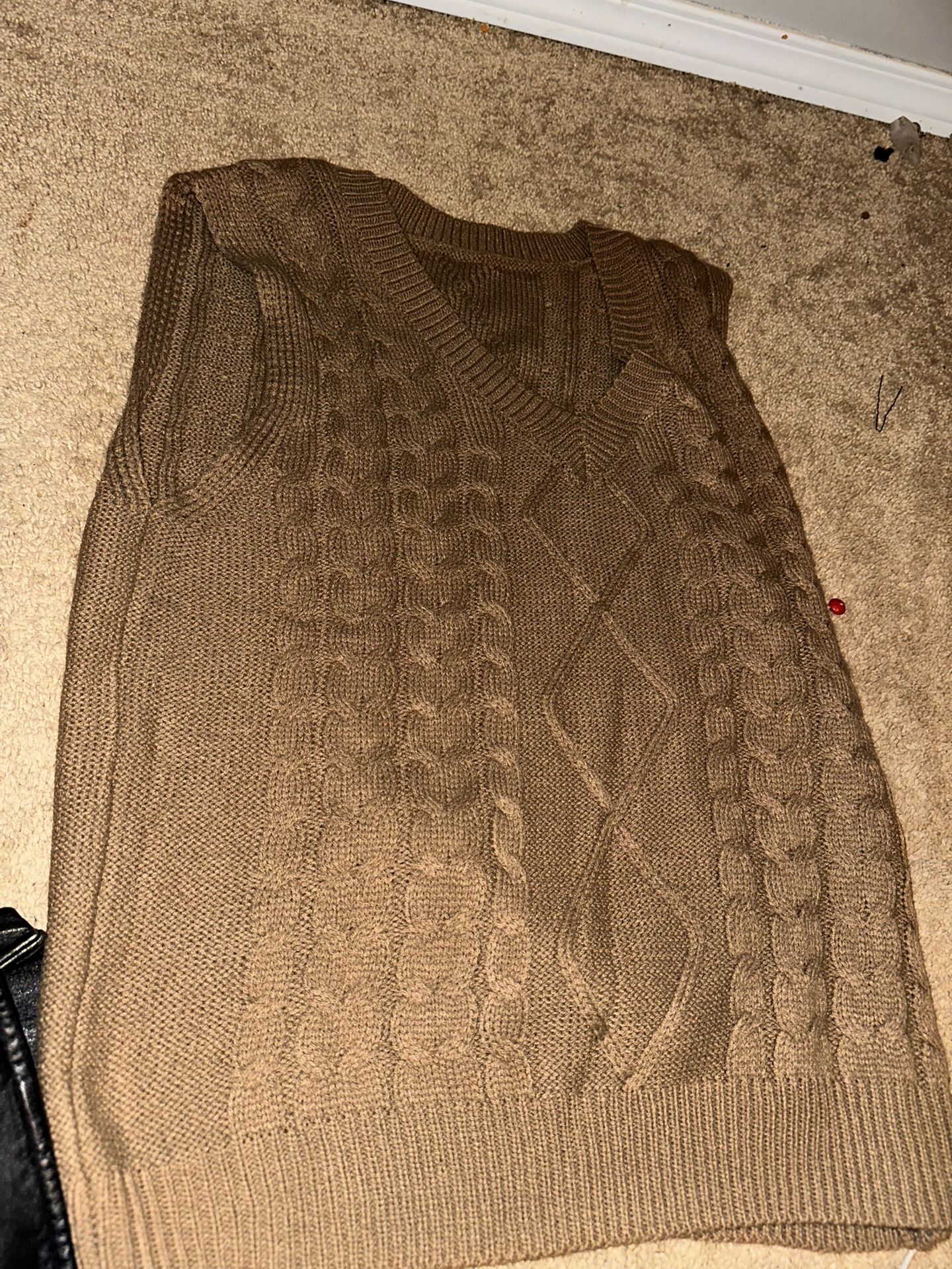 Cable Knit Sweater Vest