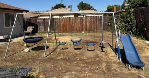 Swing set