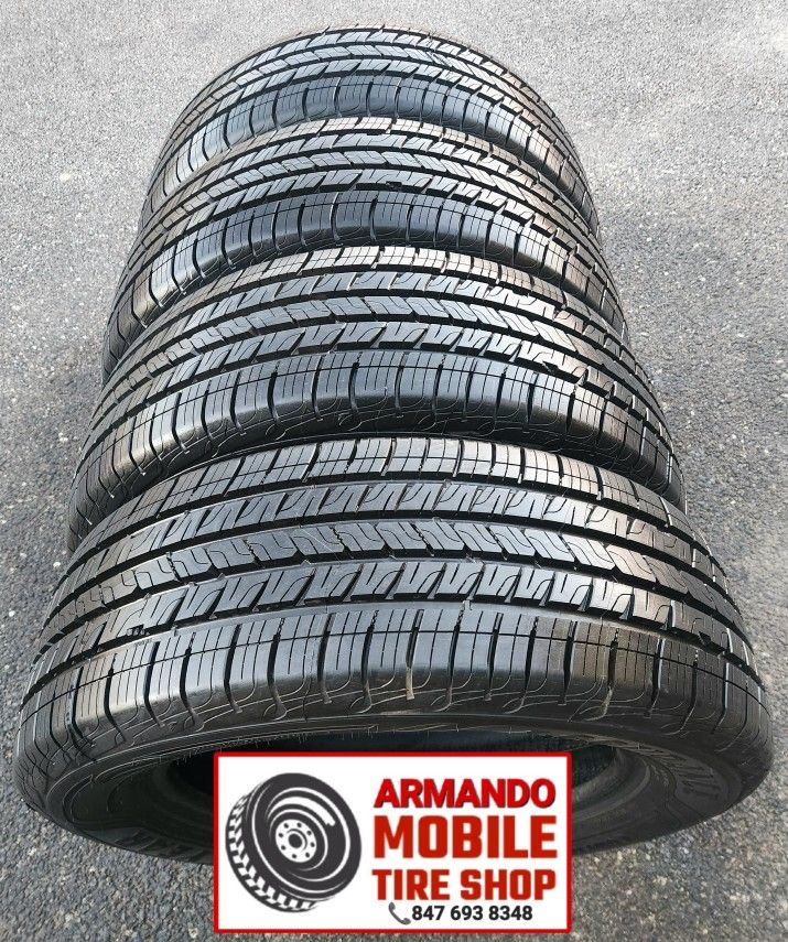 225 60 r17 Set de llantas en buenas condiciones seminuevas marca Goodyear Assurance All season.