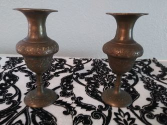 Set of 2 brass candle holders