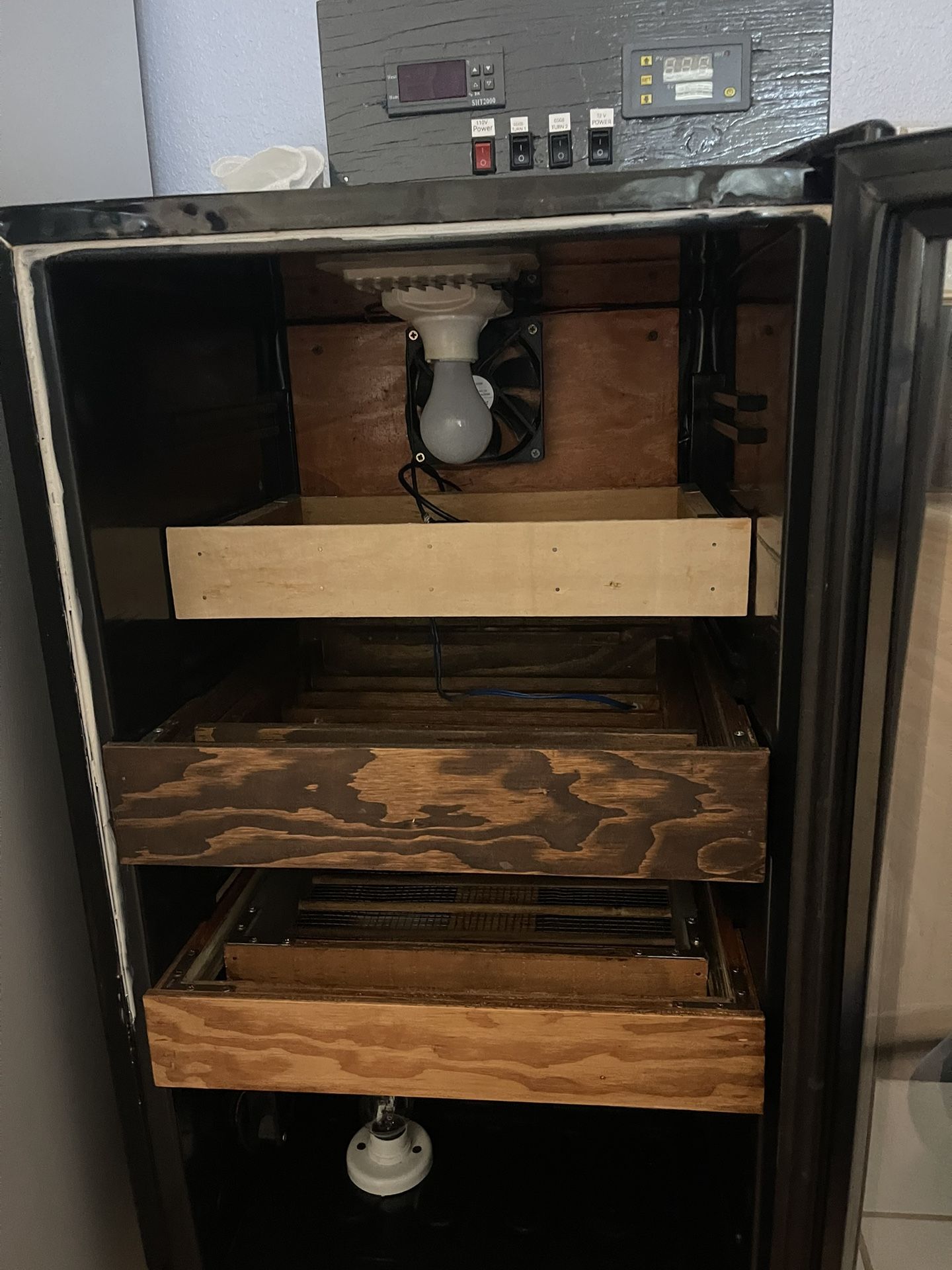 Quail Wine Incubator