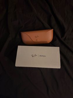 Ray-Ban Meta Glasses with Case and Box