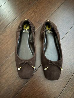 Vince Camuto Brown Flats Brand New 