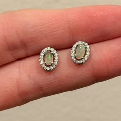 Silver Earrings Natural Opal 