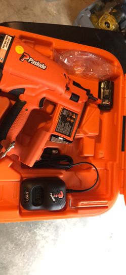 Cordless 18-Gauge Lithium-Ion Brad Nailer
