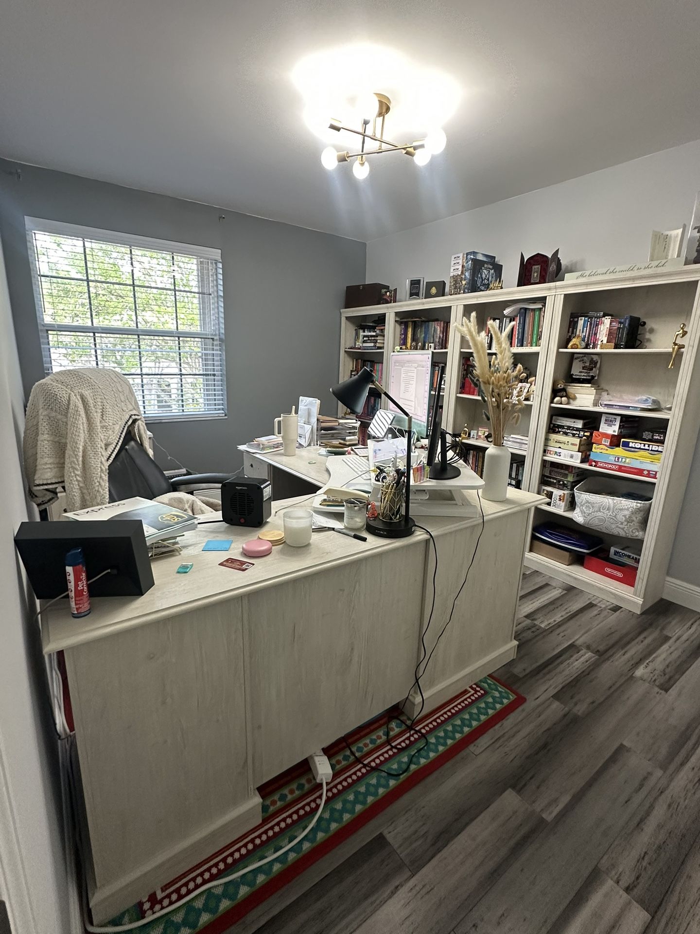 Office Furniture Set