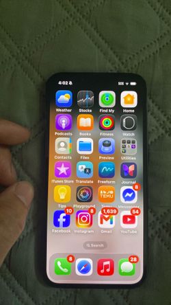 iPhone 16e