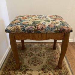 Small Stool/Seat