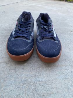 Vans skate shoes