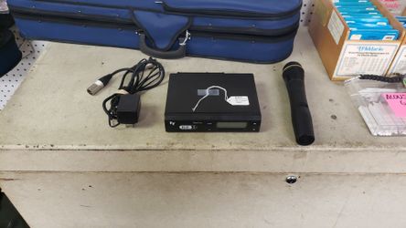 EV Wireless Microphone