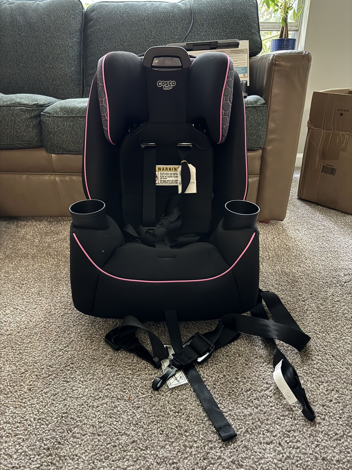 Cosco Kids easy Elite All In One Convertible Car Seat