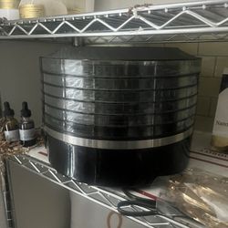 Elite Cuisine Food Dehydrator with Adjustable Temperature Dial and 5 Trays