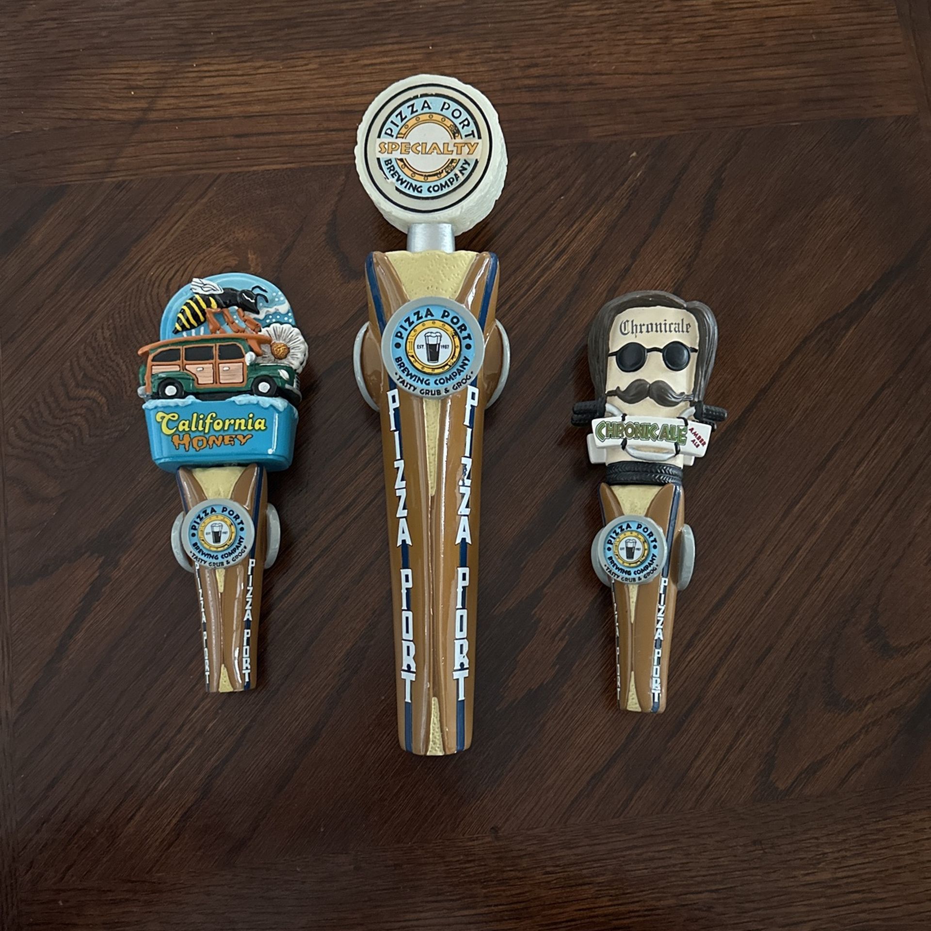 Beer Taps. (Pizza Port)