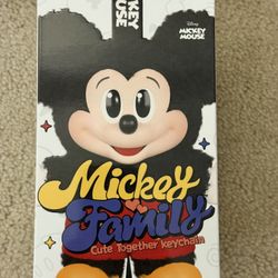 Mickey and Family Keychain
