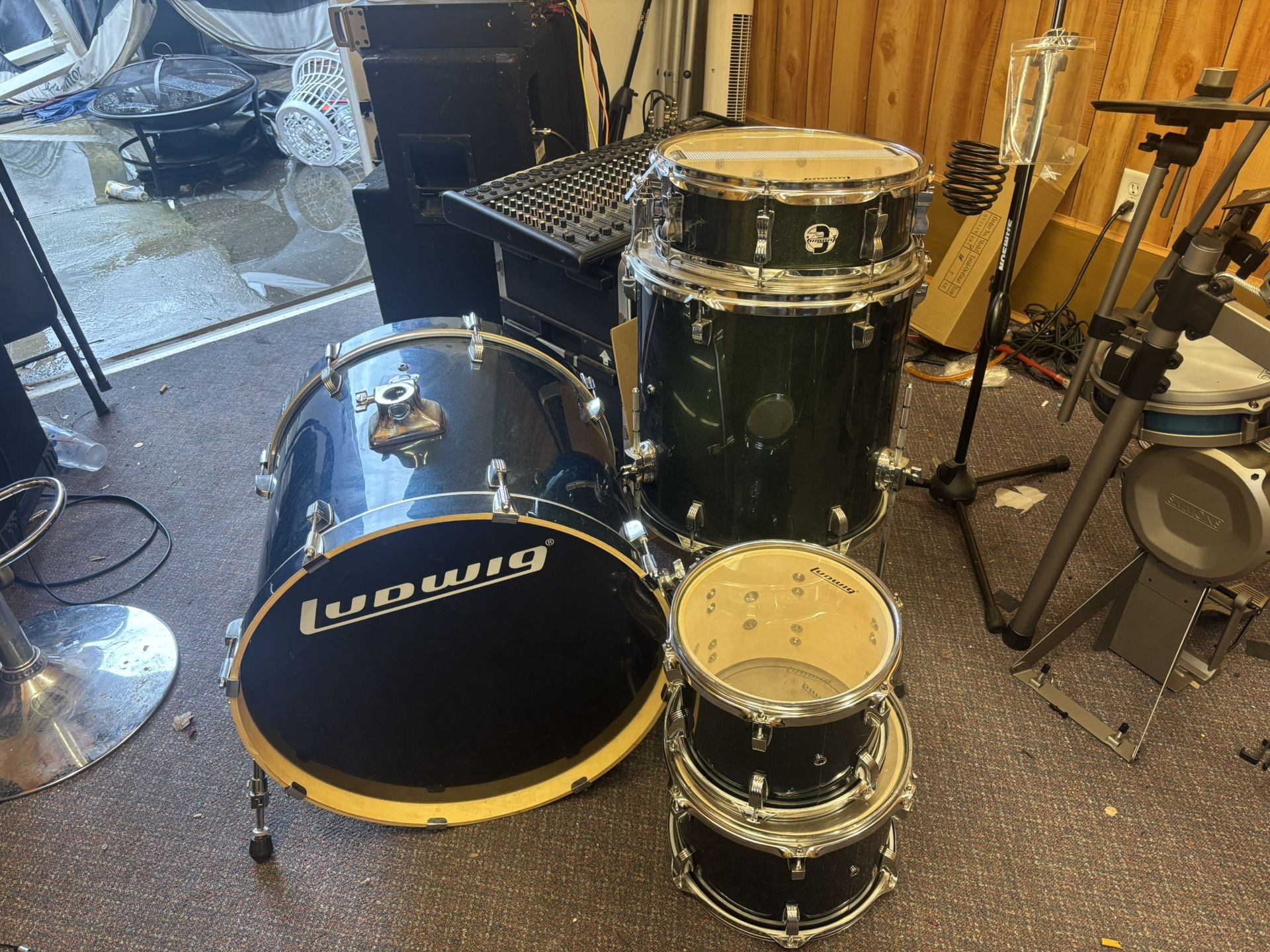 5 Piece Ludwig Element Drum Kit