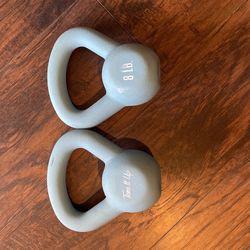 Pair Of 8lb Kettle Bells Workout Equipment