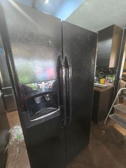 Garage refrigerator