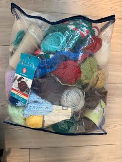 Big bag of crochet stuff and yarn