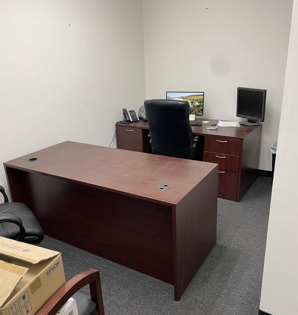 Office Desk Furniture (Delivery Available)