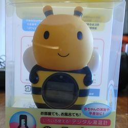 

Papajino Room & Bath Thermometer Bee