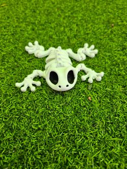 3D printed Frog Bone Pet