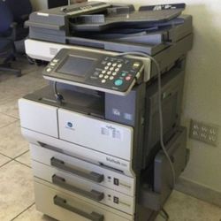 Bizhub 200 Konica Minolta All In One Laser Printer Copier Fax Scanner