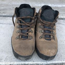 Yukon Ascent Women Hiking Boots 