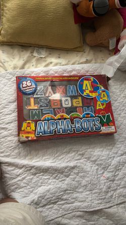 Alphabet bots 🤖