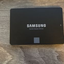1TB V-NAND SSD 860 Evo 