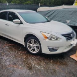 2014 Nissan Maxima 