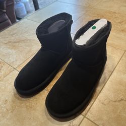 Koolaburra by Ugg Mini II size 6