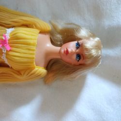 Vintage Mod Dramatic Living Blonde Barbie In Lemon Kick Vintage Mint
